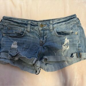Express Distressed Rolled-Hem Denim Shorts - Light Blue